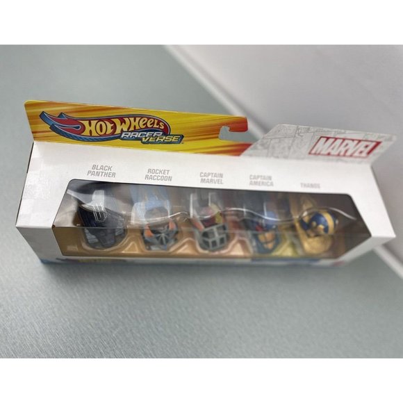Hot Wheels Racer Verse Marvel Character 5-Pack - Picture 4 of 12